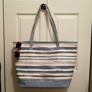 NWOT  thirty-one Lakeside Tote