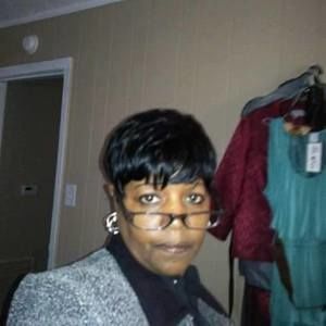 Meet your Posher, Inez