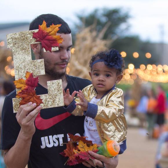 Meet your Posher, Derrick - Picture 1 of 1