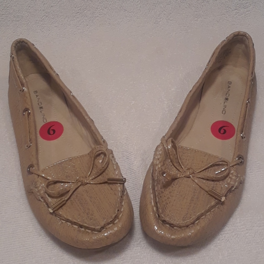 Bandolino Women's Flats/Loafers with Bow Sz 6M