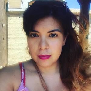 Meet your Posher, Ana