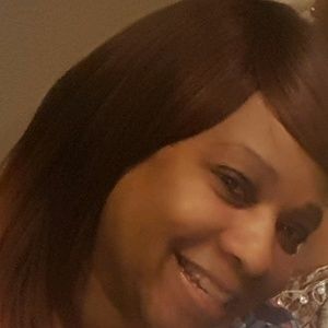 Meet your Posher, Demetria