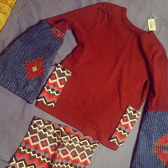 Handmade Navajo Tribe Tunic and bellbottoms - Picture 2 of 2