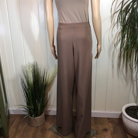 Wide-Leg Trousers - Picture 3 of 4