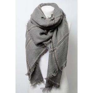 🆕GRAY Scarves