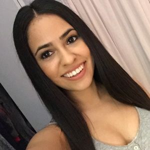 Meet your Posher, Stephanie