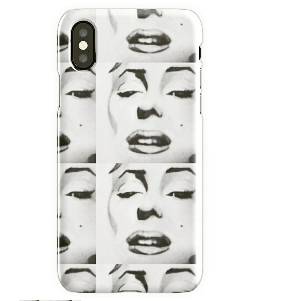 Cases customizable