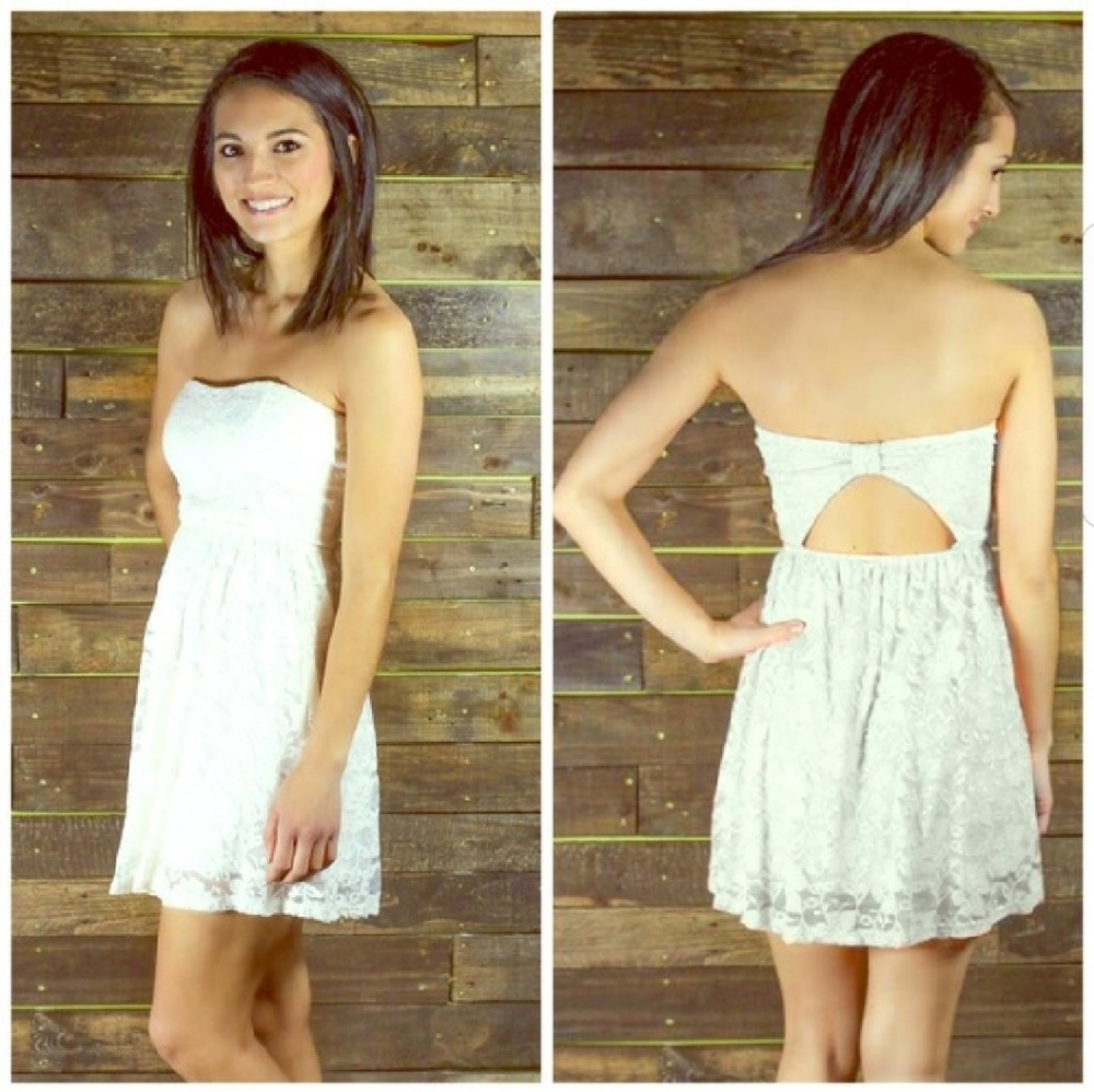 FINAL SALE • White Lace Strapless Open Back Dress
