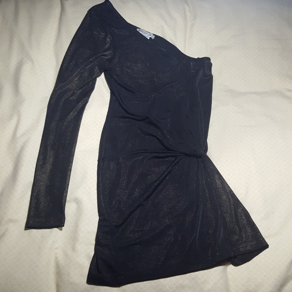 🌹{Arden B} Sexy Black and Gold shimmer top/dress