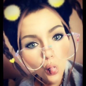 Meet your Posher, Damarys