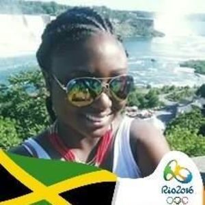 Meet your Posher, Ramona