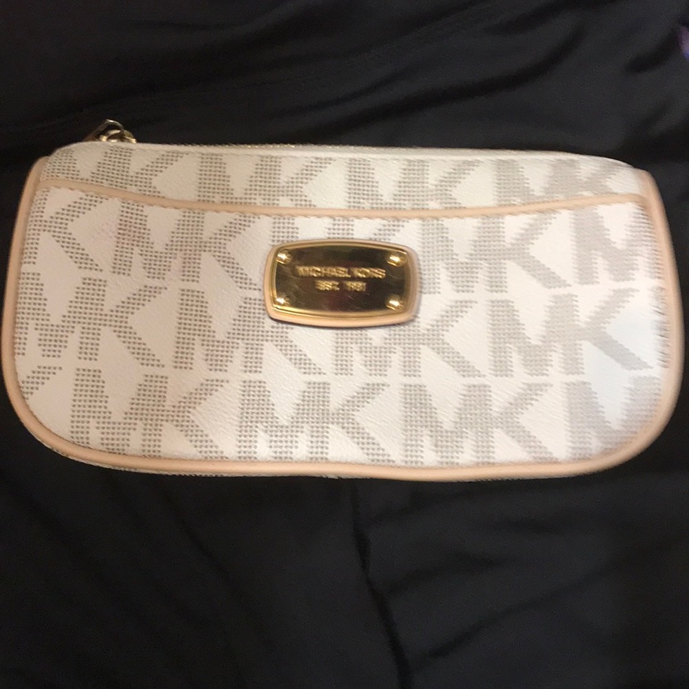 Michael Kors small make-up bag💄