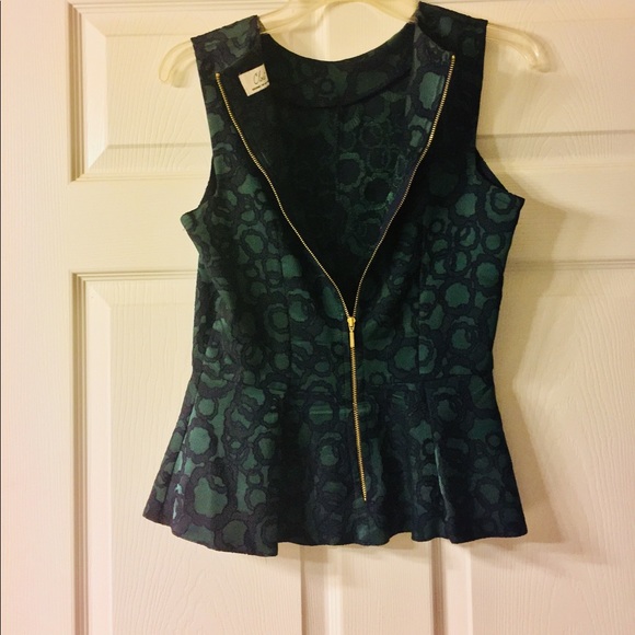 🔥fabulous peplum Top - Picture 3 of 4