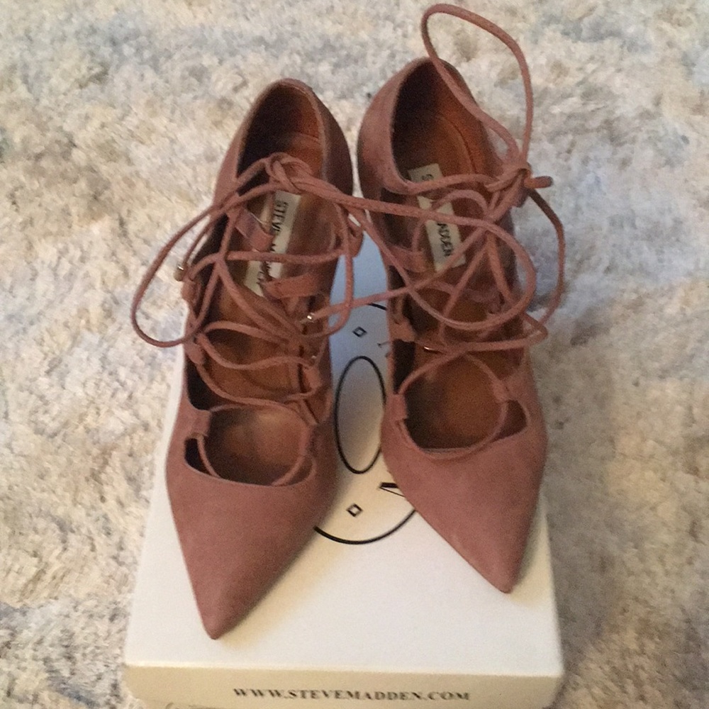 Steve Madden     Keenton Pink Nubuck Heels