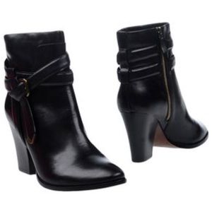 Aerin Ankle Boot (color: black, size: 8)