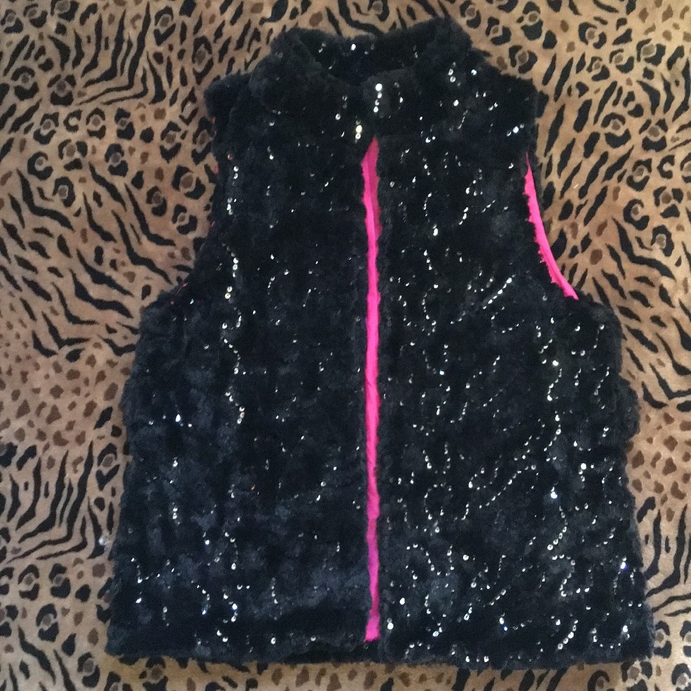 Girls Faux Fur and Sequin Vest Size XL Last chance