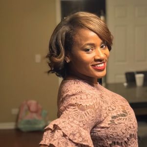 Meet your Posher, Shamika