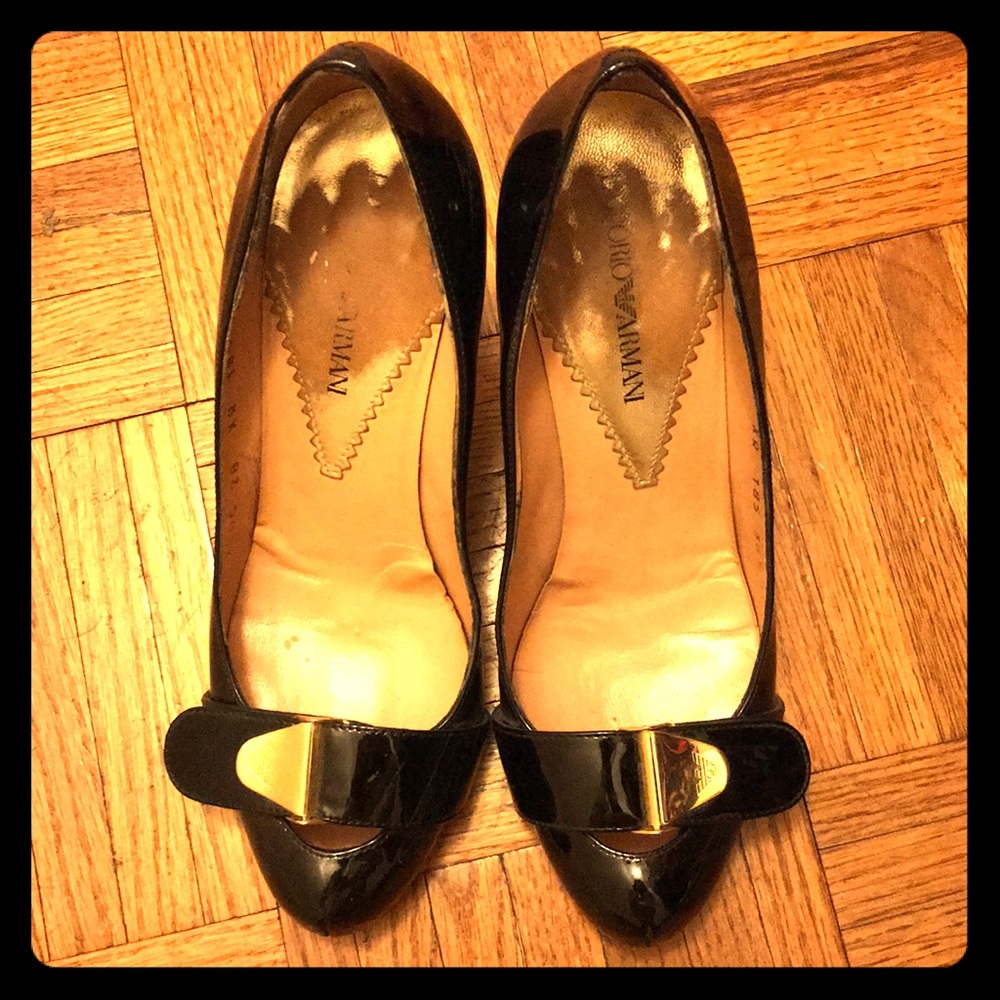 Authentic EMPORIO ARMANI Pump