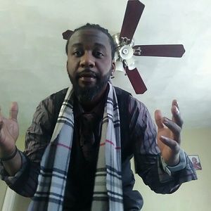 Meet your Posher, Thomas