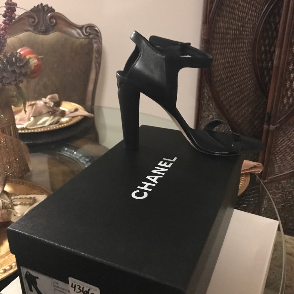 Chanel Heels (Black)