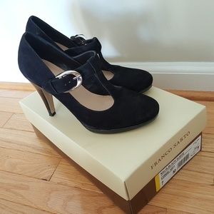 Nalia, Black Suede Heels