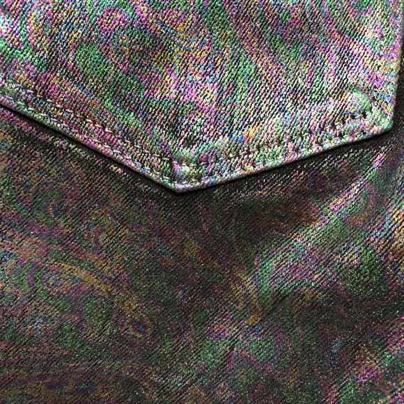 Leviβs Black Petrol Coated Skinny Legging Jeans - Picture 7 of 16