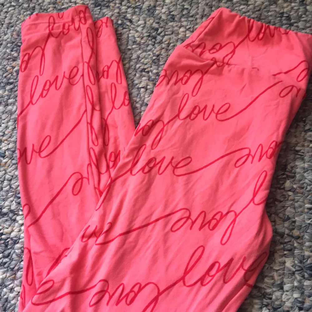 Valentine’s Day lularoe leggings