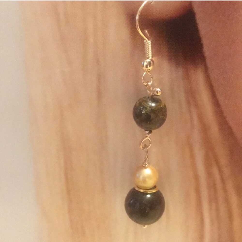 ✨Bronzite Gemstone earrings.New