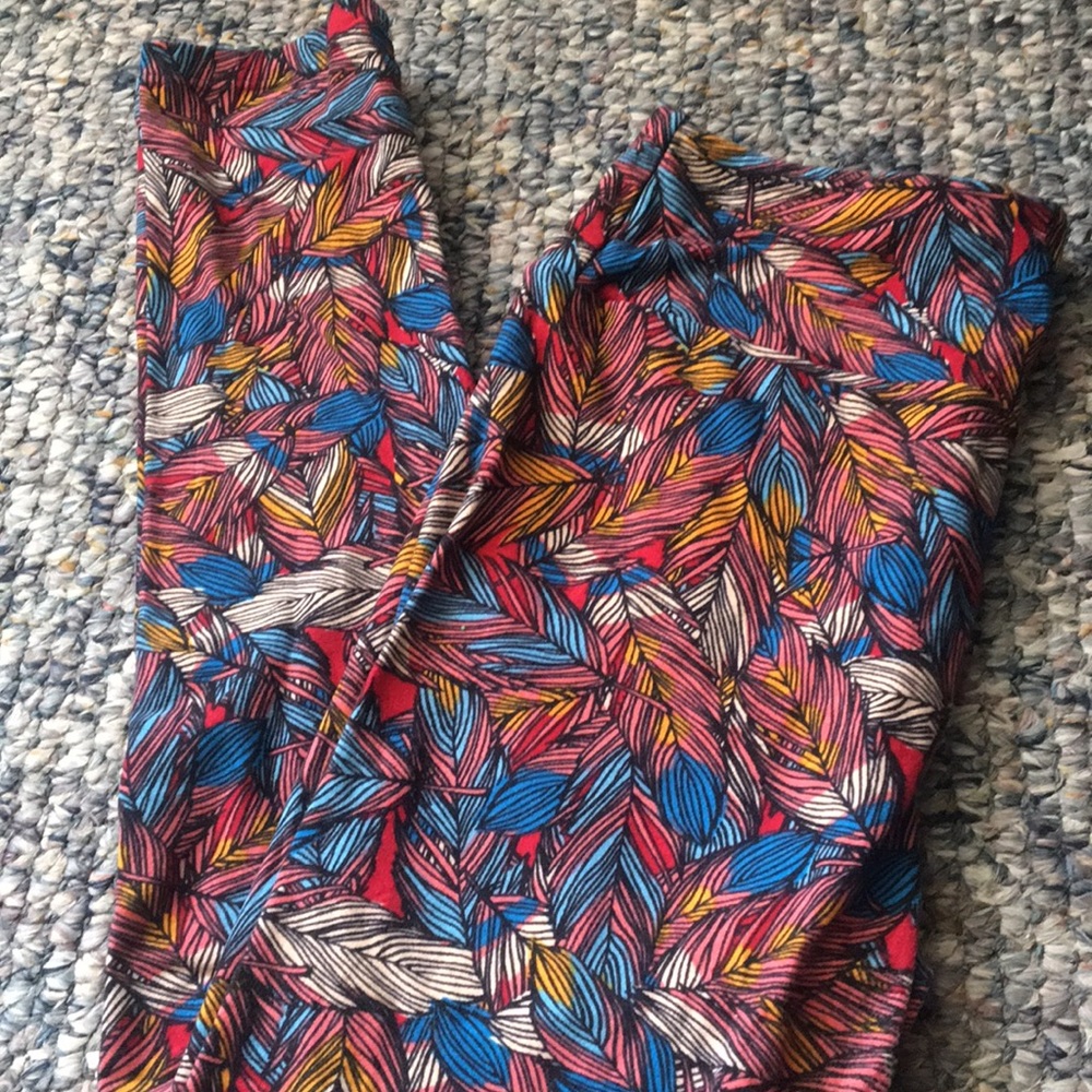 Lularoe colorful feather leggings