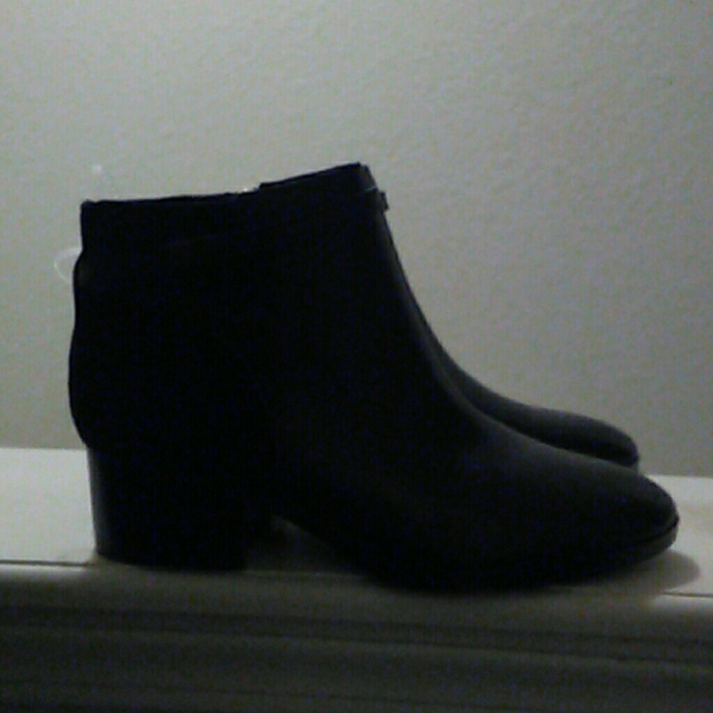 Ralph Lauren leather boots. No box!