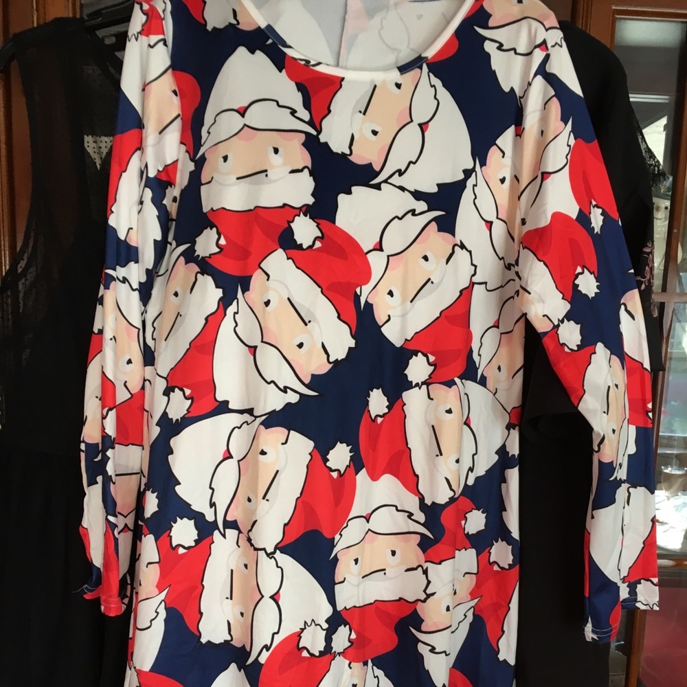 Santa Claus dress really cute. New with no tags.