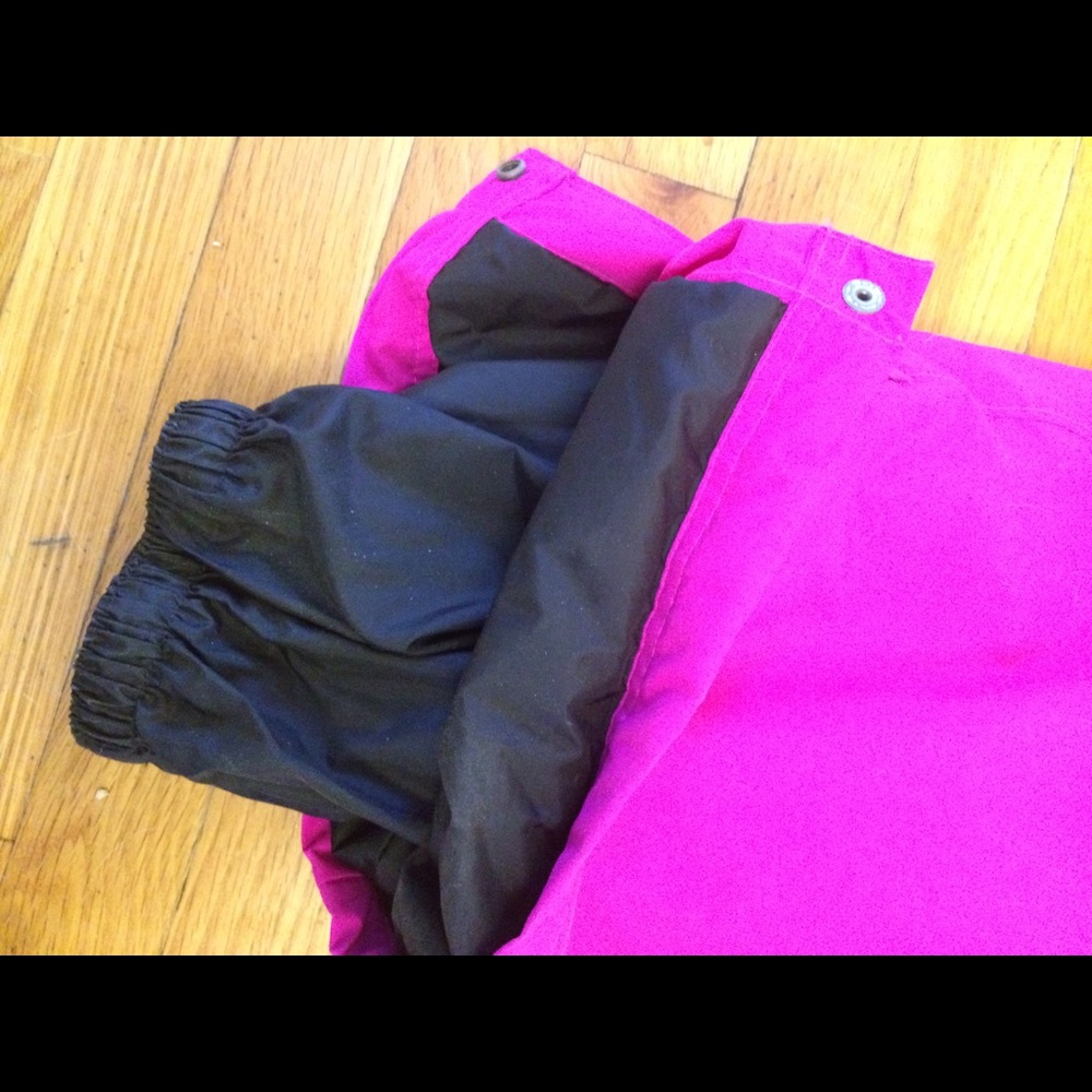 Women's Columbia size Medium ski pants