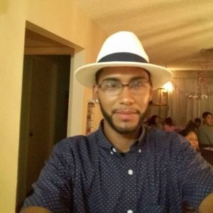 Meet your Posher, Aaron