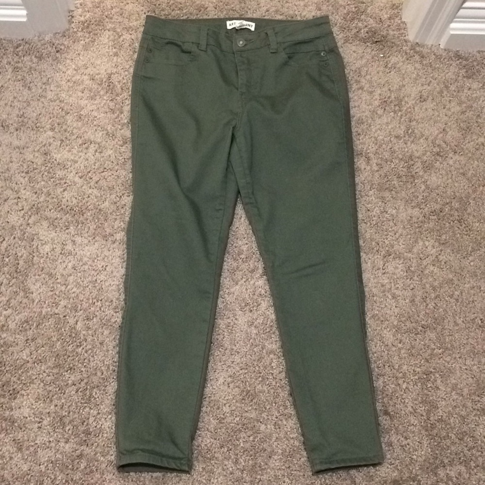 Dark green high waisted jeans!