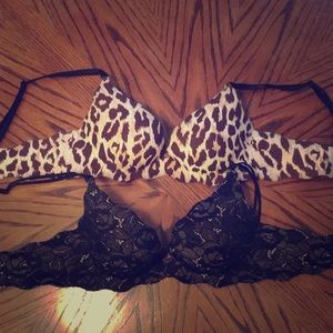 (2) 34B Victoria's Secret Very Sexy Collection Bra