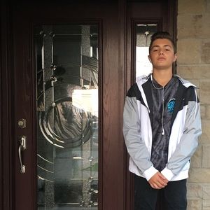 Meet your Posher, Drew