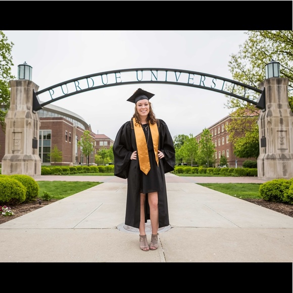 Meet your Posher, Riana - Picture 5 of 7