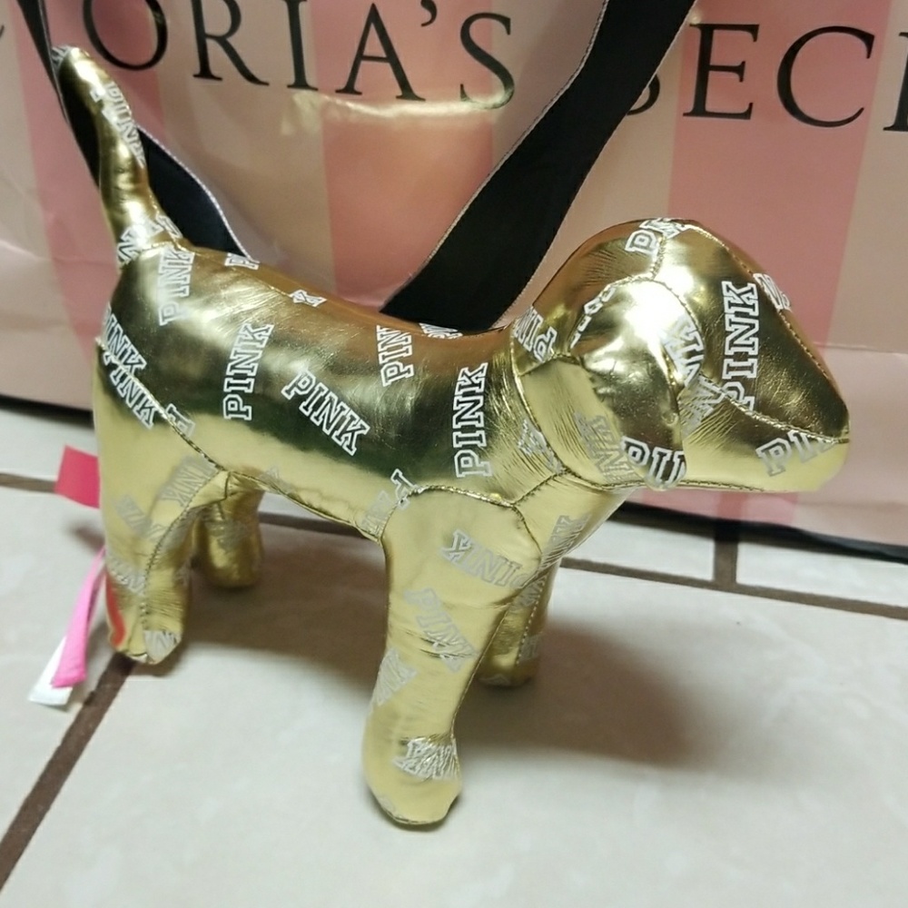 Gold Metallic VS PINK Dog