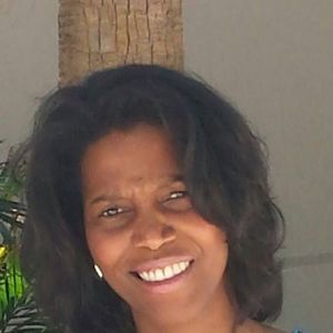 Meet your Posher, Teresa