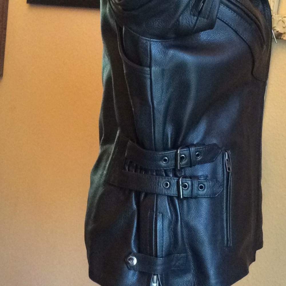 Milwaukee brand new motorcycle leather jacket - Picture 4 of 7