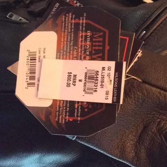 Milwaukee brand new motorcycle leather jacket - Picture 2 of 7