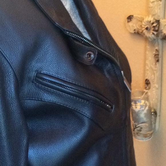Milwaukee brand new motorcycle leather jacket - Picture 5 of 7