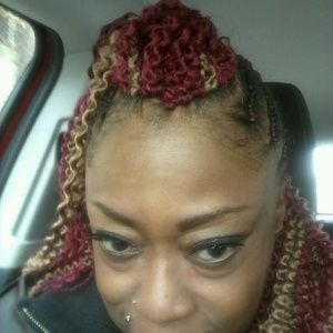 Meet your Posher, Lacy