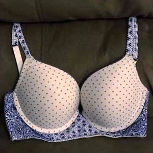 Victoria’s Secret Cage Back plunge Bra