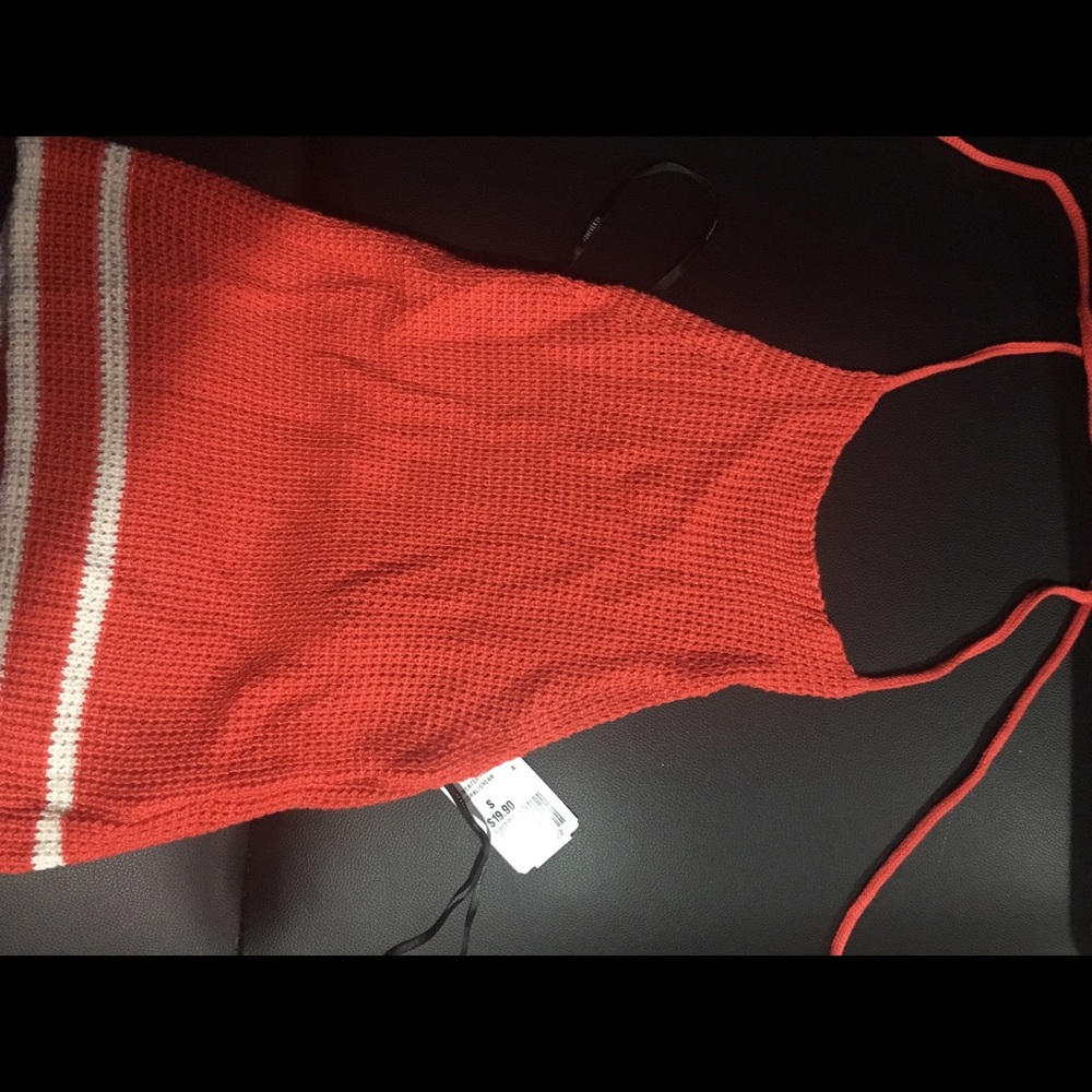 Halter top