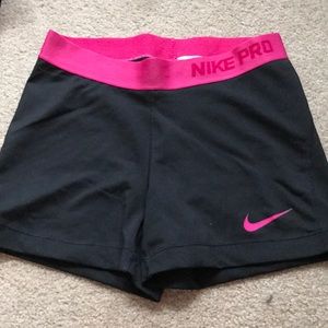 Black Nike Pros
