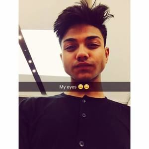 Meet your Posher, Tausif