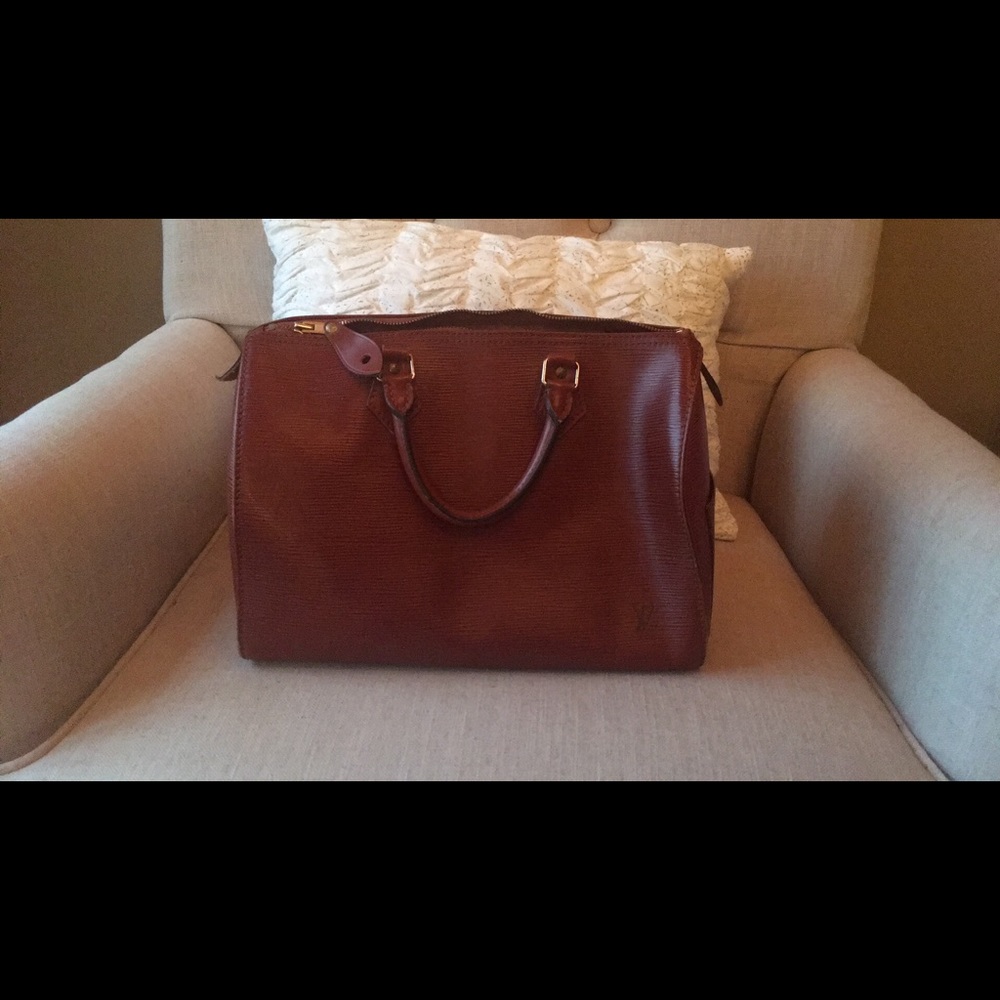 **sold locally** Authentic Louis Vuitton Speedy 35