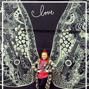 Meet your Posher, Abbie