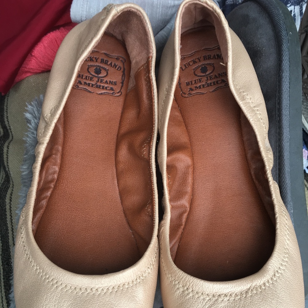 Lucky flats